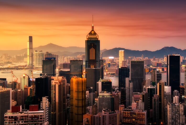 712573-China-Hong-Kong-Skyscrapers-Houses-Megapolis